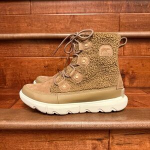 SOREL Women's Explorer II Joan Cozy Boot
